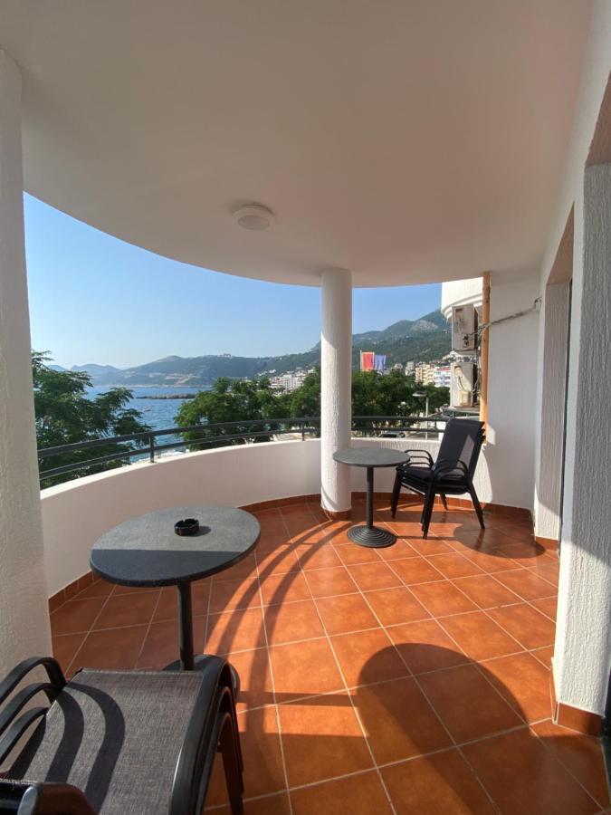 Delux Apartmani Dobra Voda Buitenkant foto